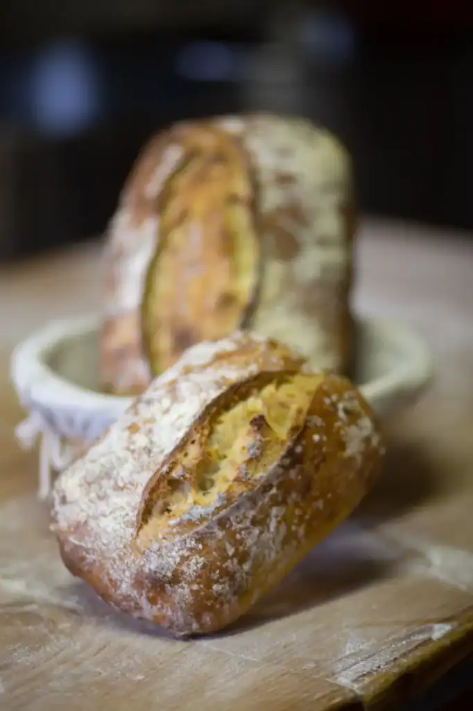 Pain au levain dans son banneton